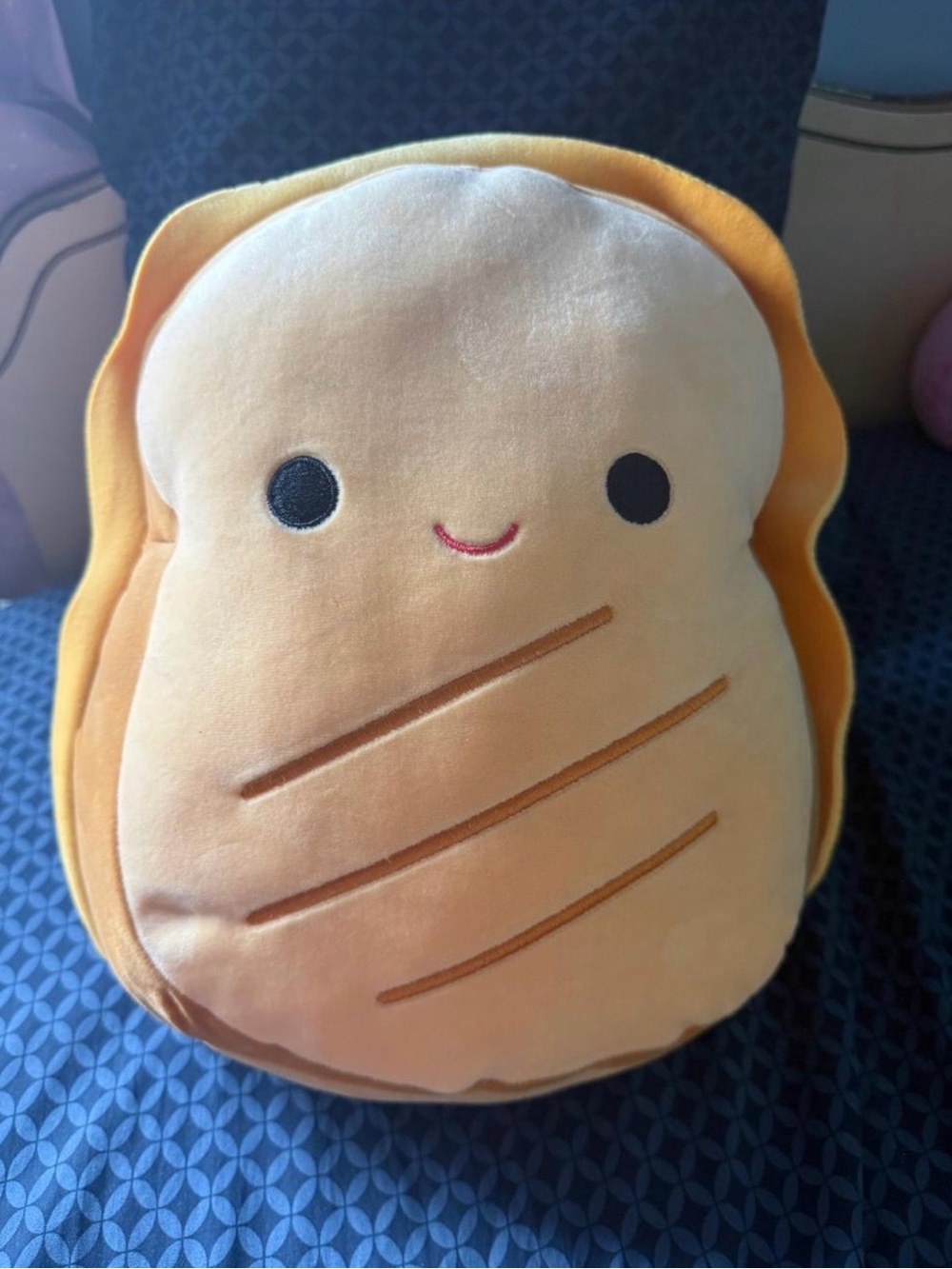 Squishmallow- Large Lil’ Gouda Grilled Cheese